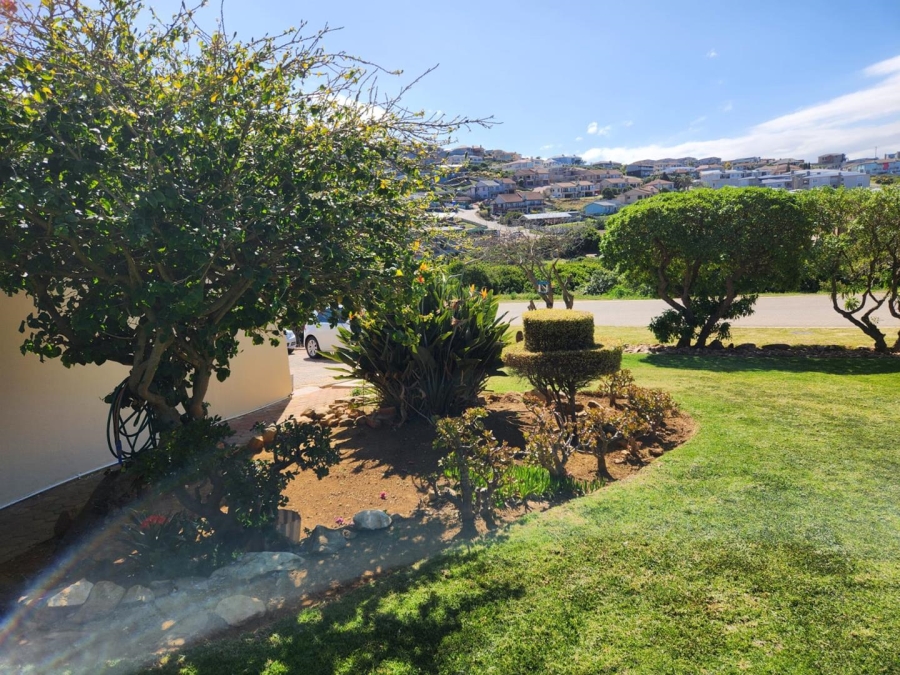 3 Bedroom Property for Sale in Vakansieplaas Western Cape